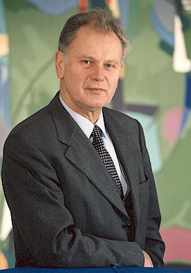 Professor Dr. Bernhard Friedmann